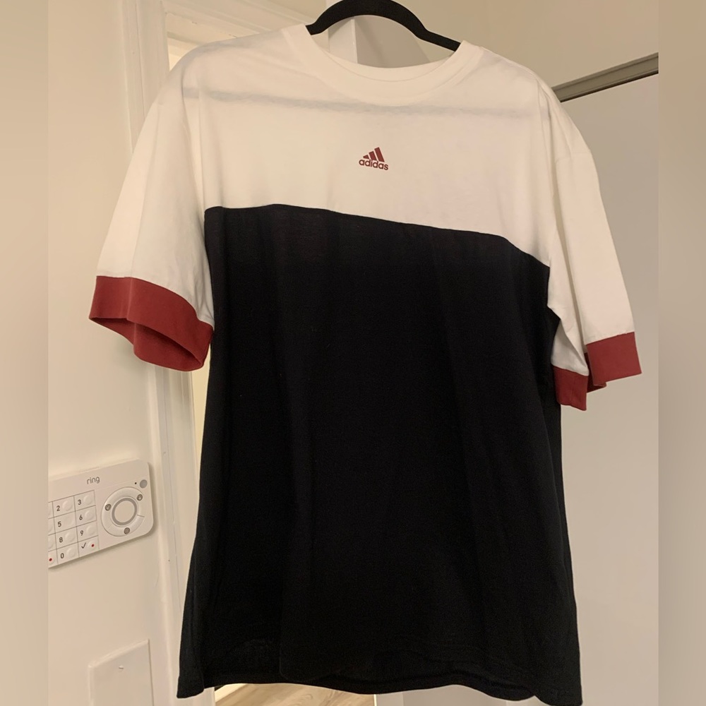 ADIDAS WOMENS L
